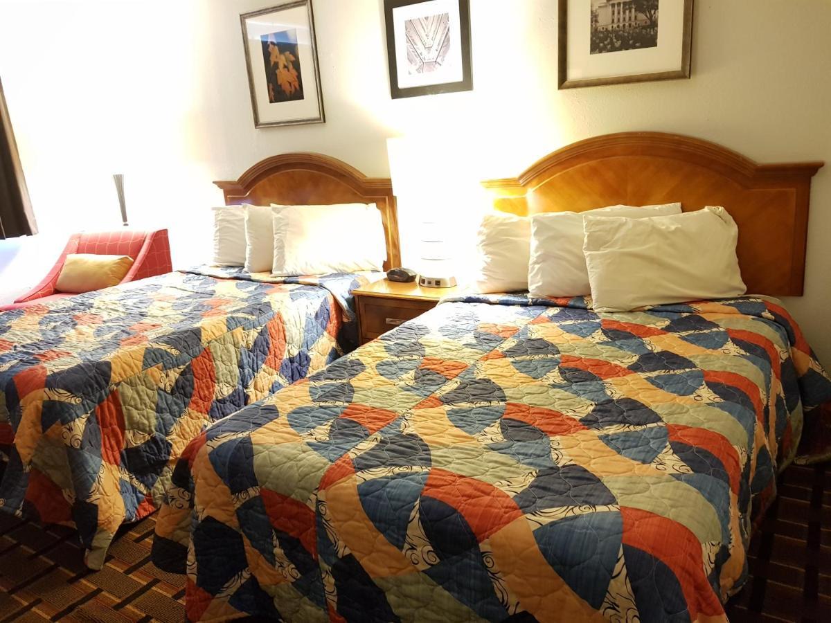 Le Mars Inn&Suites Eksteriør bilde