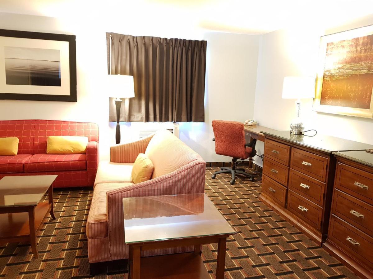 Le Mars Inn&Suites Eksteriør bilde